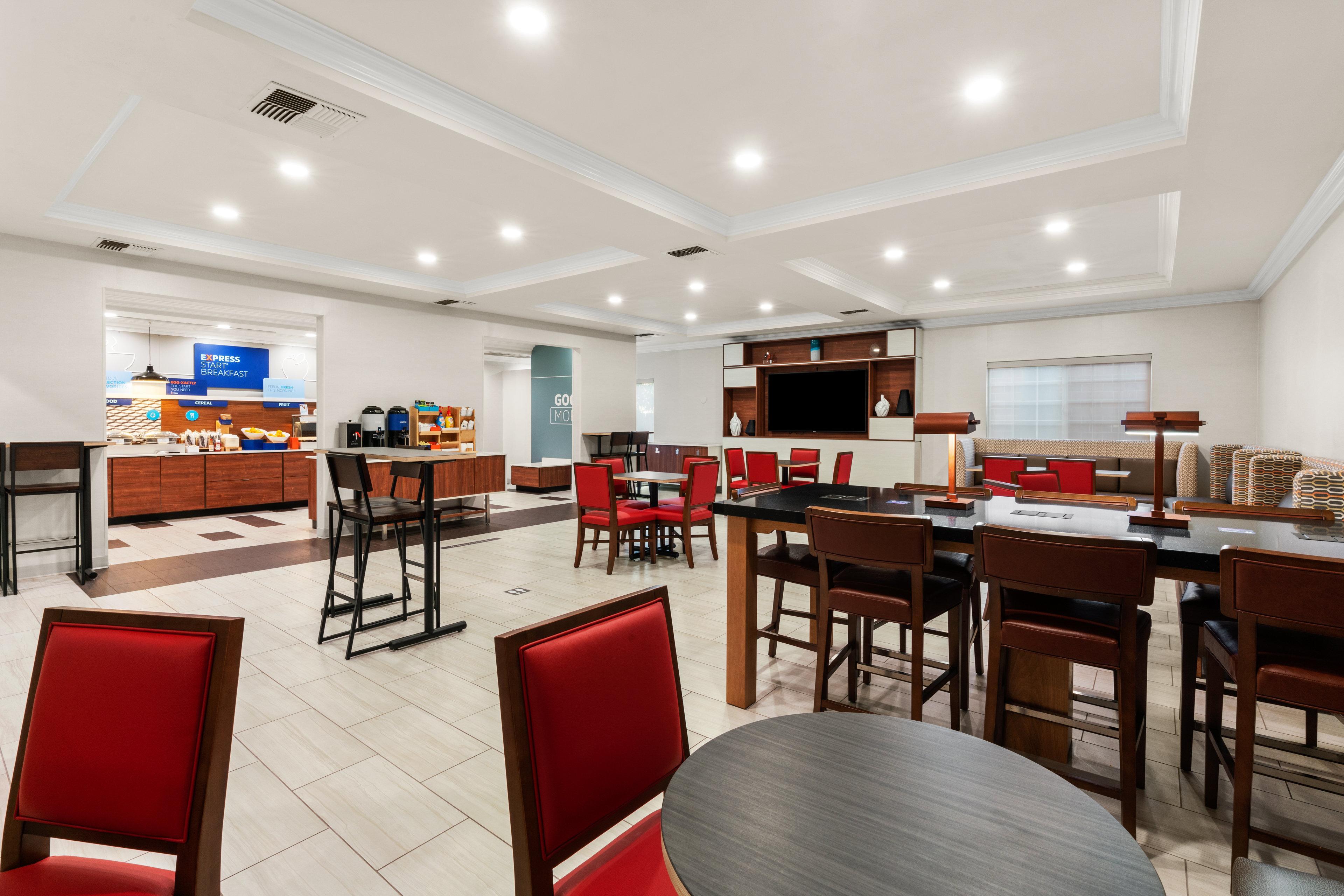 Holiday Inn Express And Suites Klamath Klamath Falls Kültér fotó