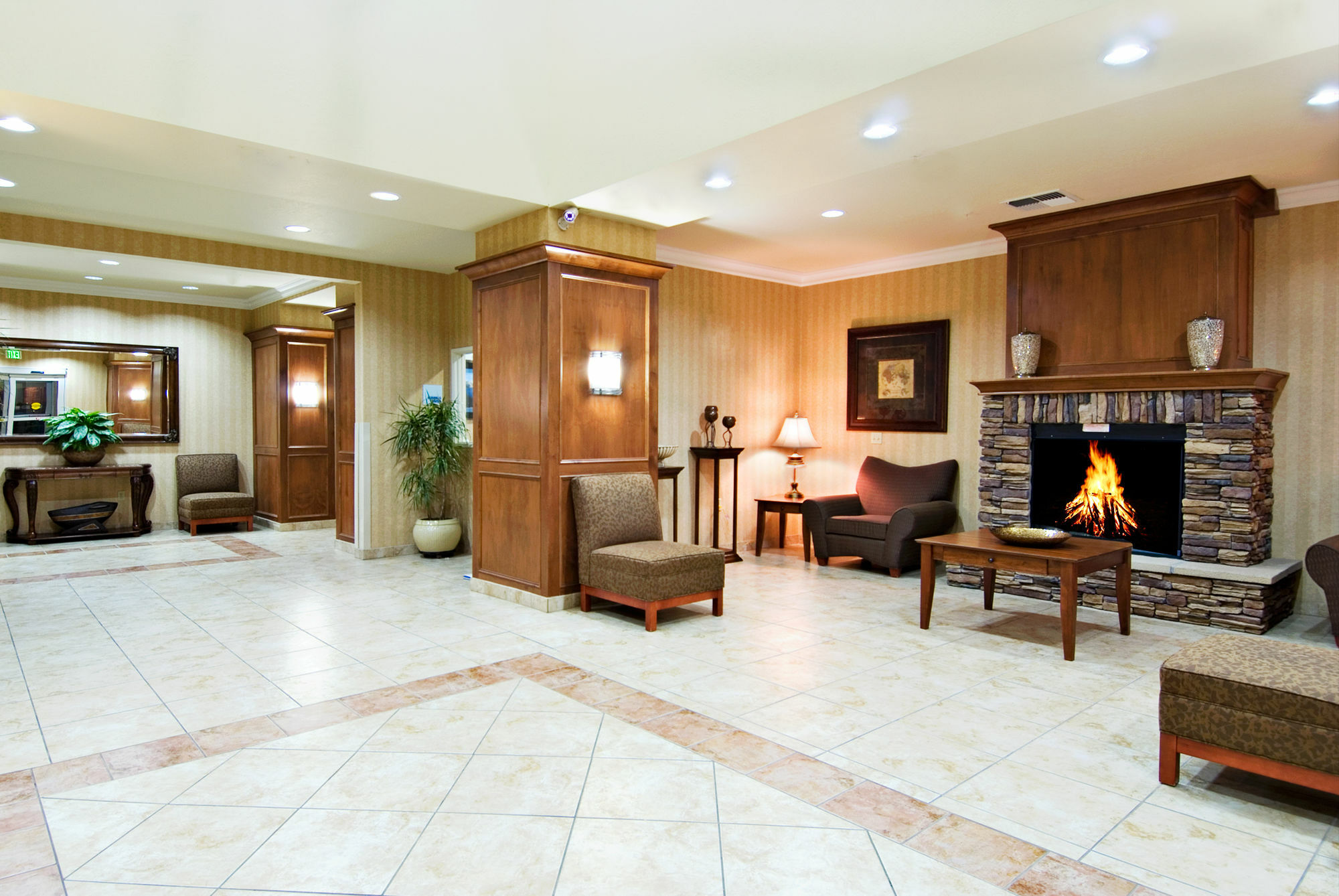 Holiday Inn Express And Suites Klamath Klamath Falls Kültér fotó